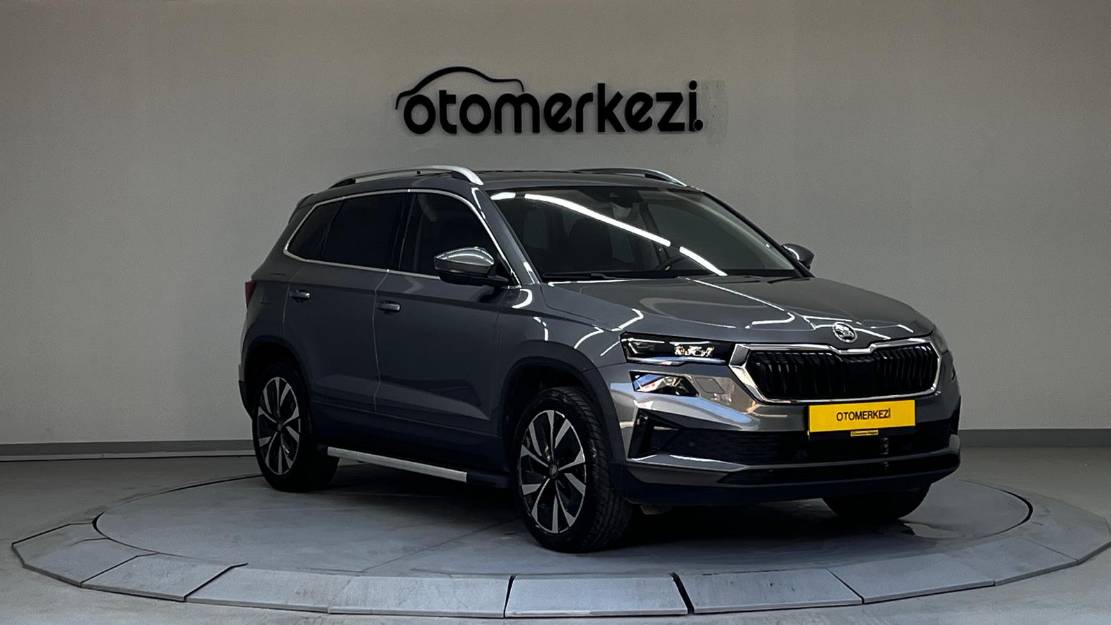 SKODA KAROQ 26